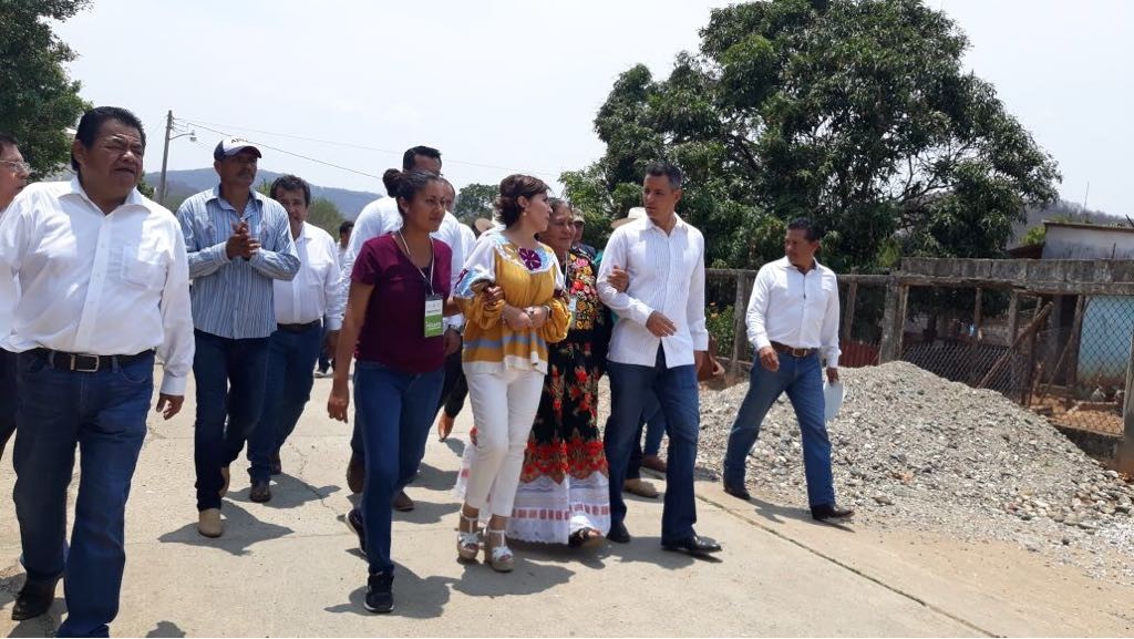 Supervisan Gobiernos estatal y federal avances en reconstrucción por sismos (1)