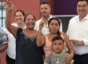 Entregan AMH, Fuerza México y Fundación Construye viviendas en Unión Hidalgo