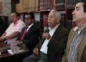Exitosa presentación del libro «Sucesos y personajes de ayer»; del periodista Carlos Cervantes