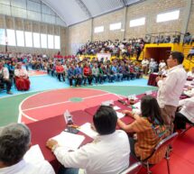 Lleva Gobierno de Oaxaca desarrollo a familias de San Pedro Teozacoalco